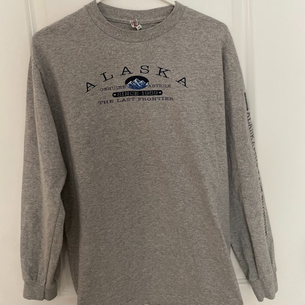 ALASKA LONG-SLEEVE TEE - UNISEX - MEDIUM - Alstyle | Genuine Article